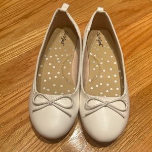 Cat & Jack girls white dress shoes